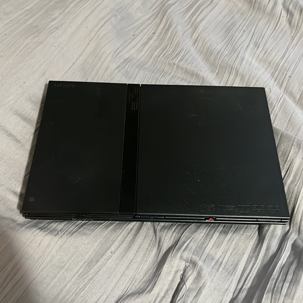 Working PS2 with controller bundle. - Picture 2 of 5